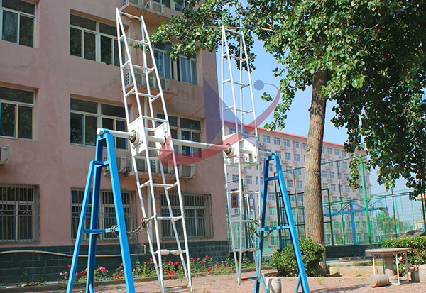 体能训练滚梯