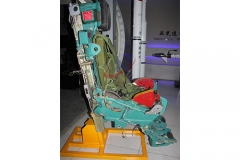 宇航救生HTY-2型火箭弹射座椅