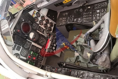 对于很多外军飞机，制造模拟舱是完成展示和拍摄的唯一手段